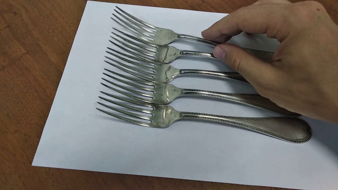 Садівники розповіли, навіщо потрібно встромляти старі виделки в грядки