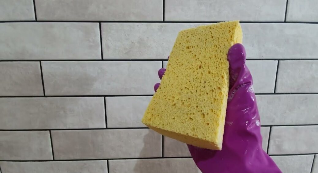 Зволожую повітря у квартирі без жодних зайвих пристроїв у розетці – використовую лише 1 чисту губку 