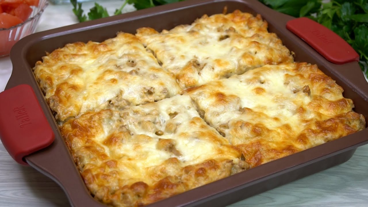 Кулінари поділилися простим рецептом смачної запіканки з картоплею та фаршем