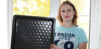 Господині розповіли, як легко відмити деко за допомогою лимонної кислоти