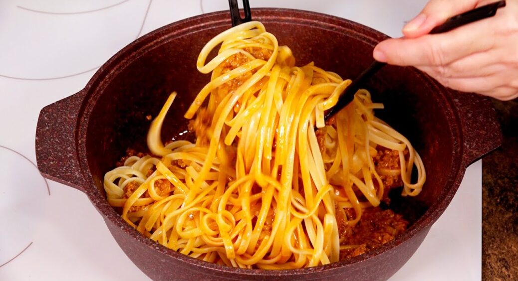 Не злипнуться навіть на 2-ий день: ось як я варю будь-які макарони, щоб не отримати кашу-малашу – 3 хитрощі 