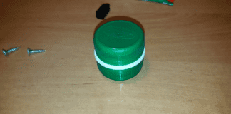 Господині розповіли, як використати пластикові кришечки від пляшок з користю	