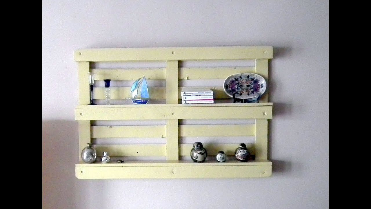 Господині назвали спосіб зробити стелаж зі старих піддонів 