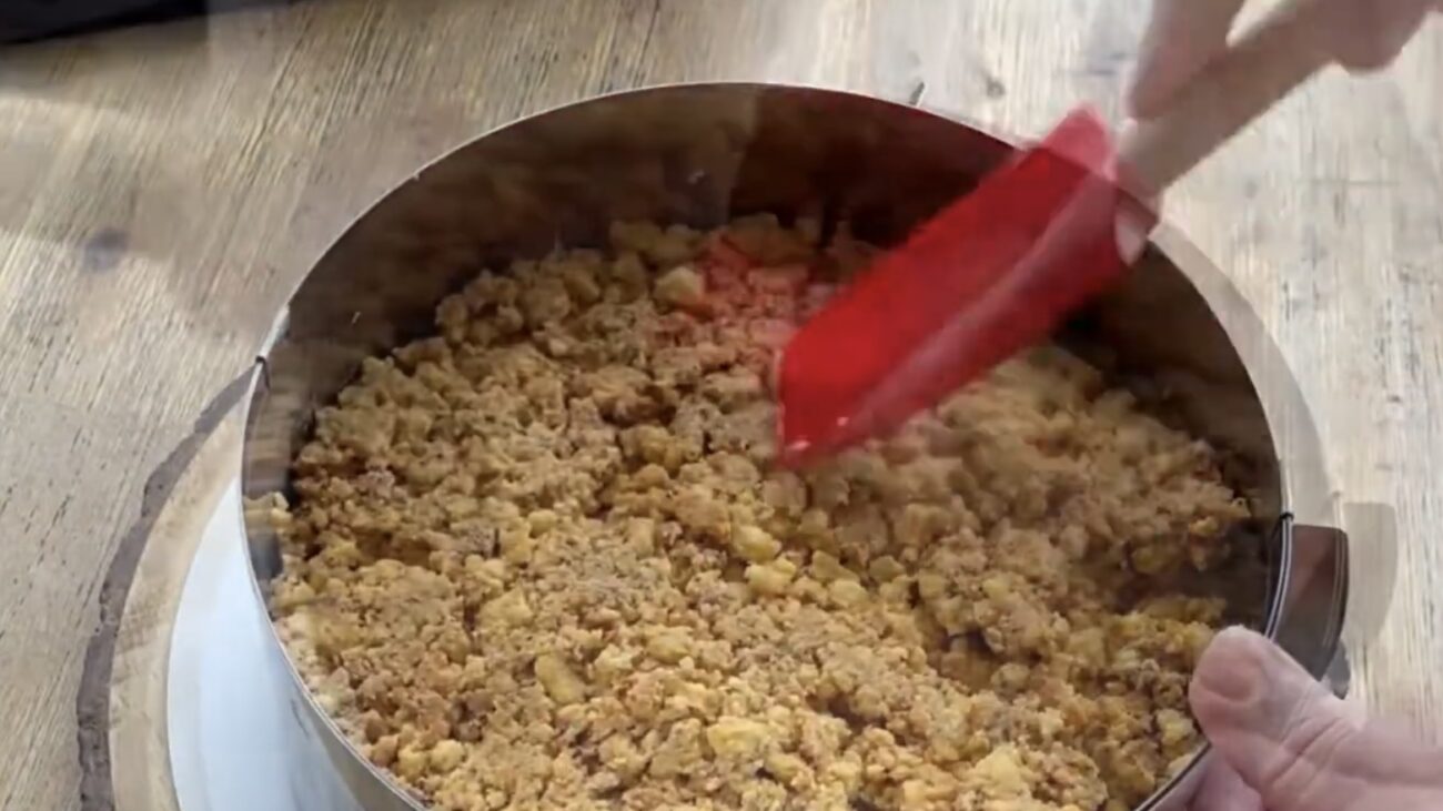 Господині розповіли, який новий інгредієнт додати у торт Мурашник Господині розповіли, який новий інгредієнт додати у торт Мурашник