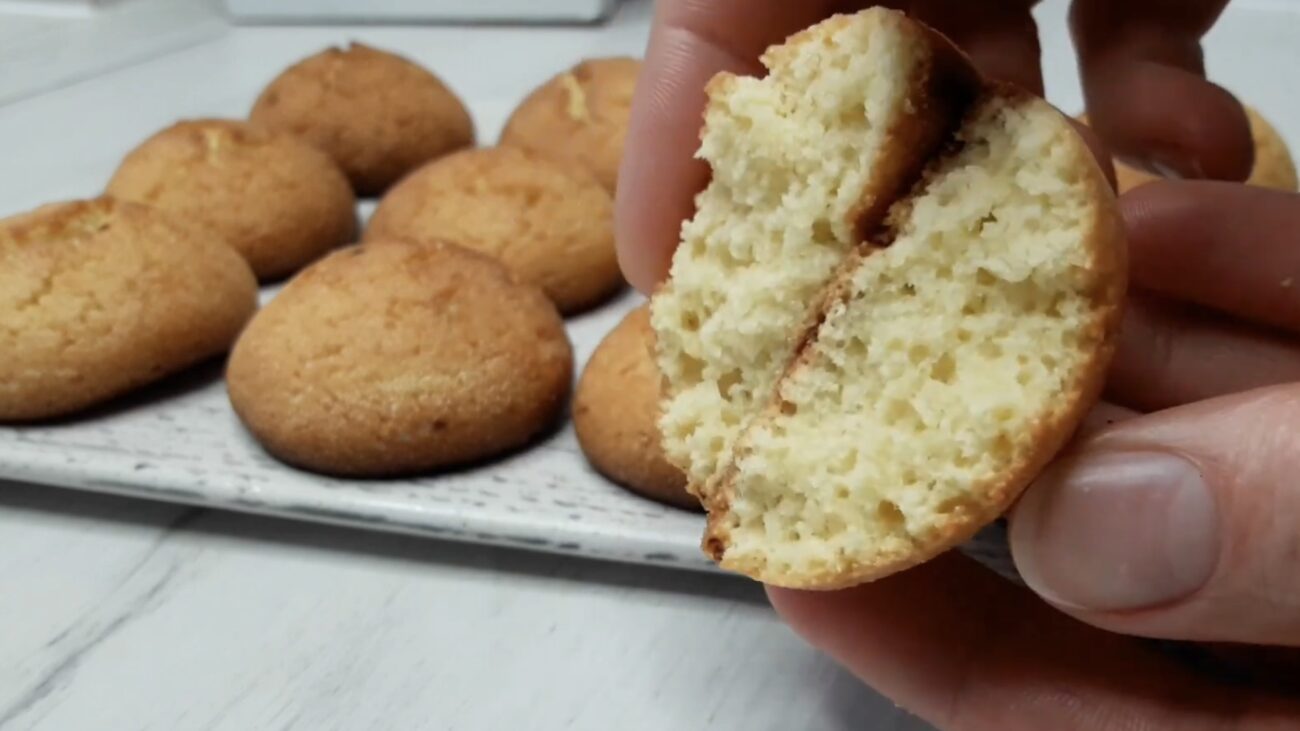 Господині розповіли, як приготувати смачне печиво з манки