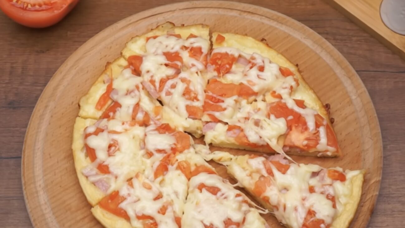 Господині розповіли, як приготувати смачну піцу за 15 хвилин Господині розповіли, як приготувати смачну піцу за 15 хвилин