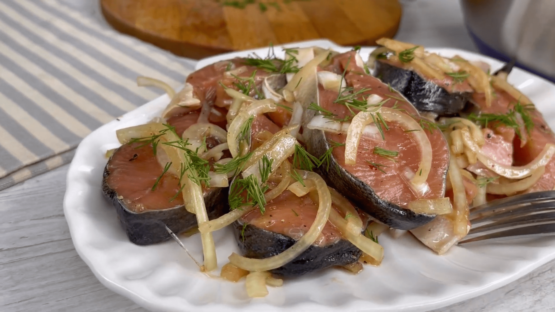 Кухарі розповіли, як смачно приготувати горбушу