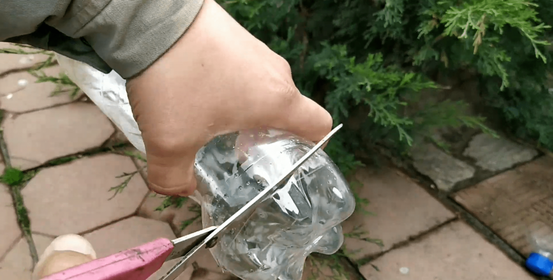 Експерти розповіли, як виготовити великий пластиковий лист зі звичайних пляшок