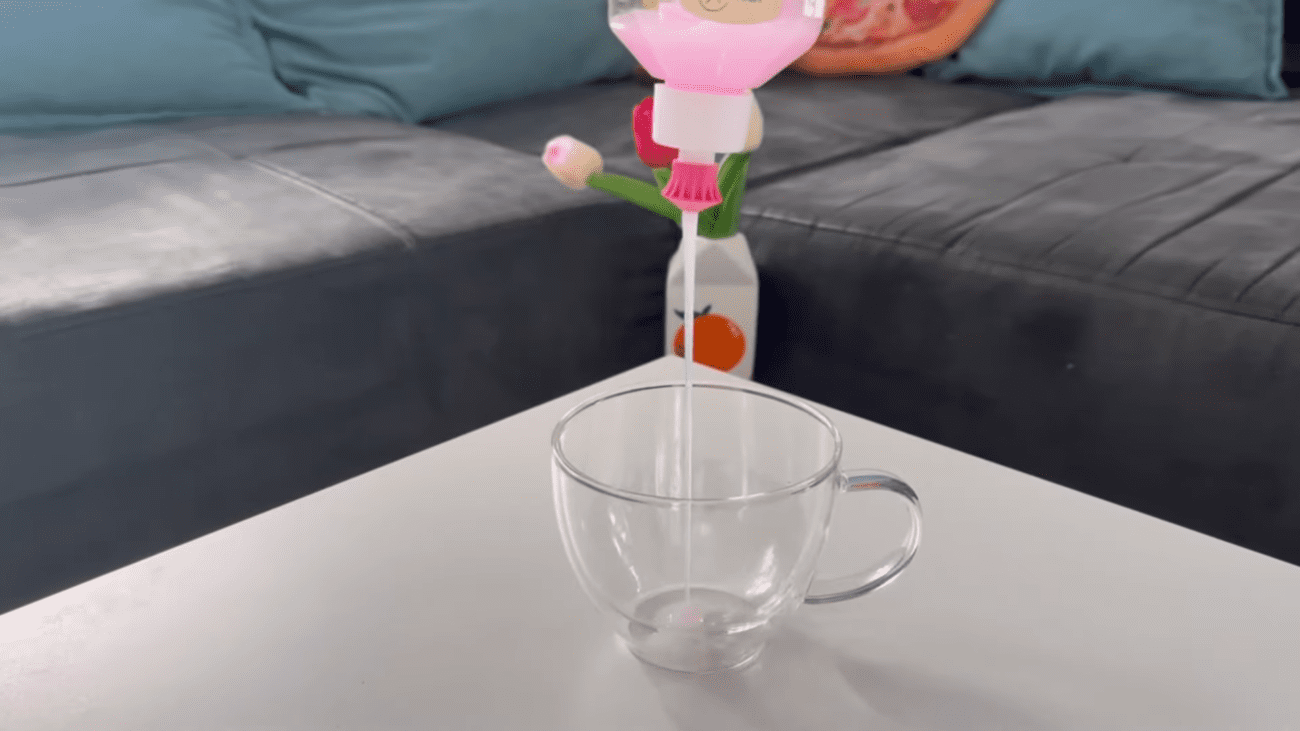 Сантехніки розповіли, як швидко прочистити забитий злив