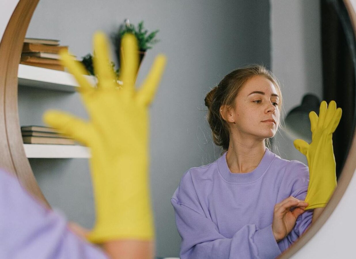 Господині поділилися секретами прибирання будинку. 