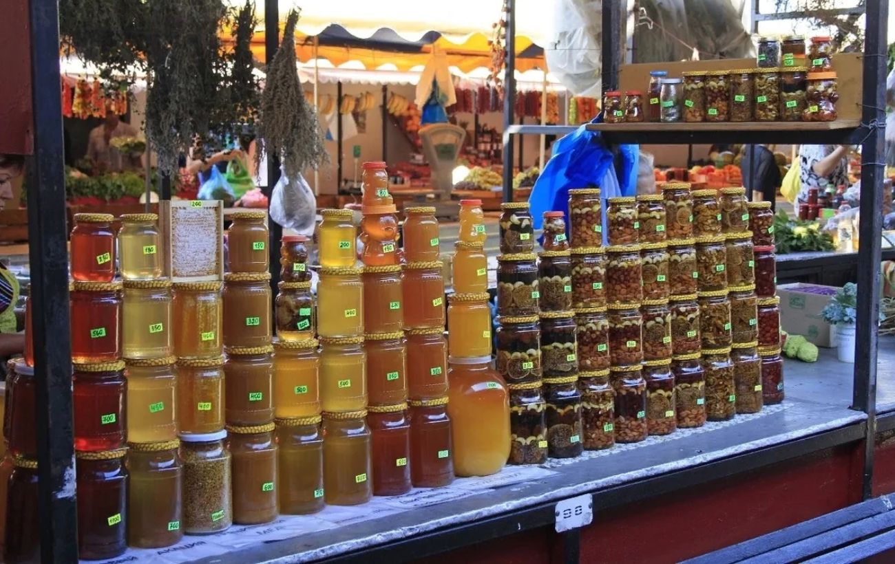 Експерти розповіли, як правильно обирати мед, аби він був смачним і дійсно корисним