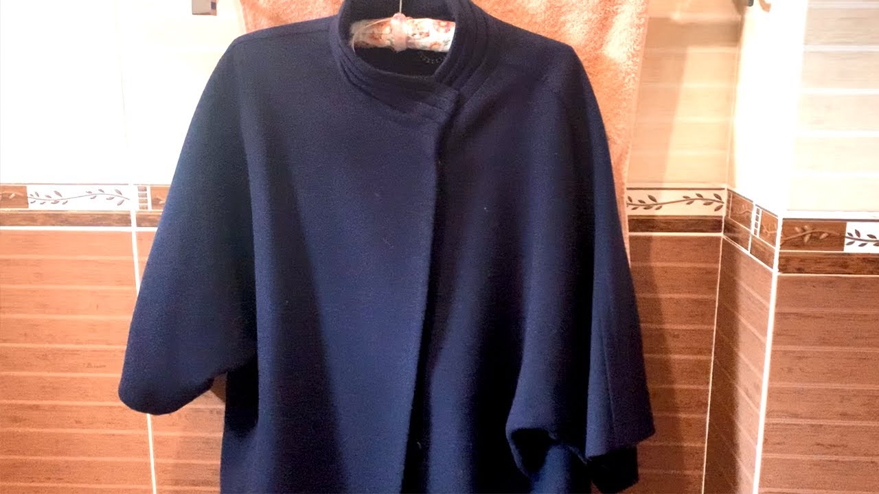 Господині розповіли, як привести в порядок весняне пальто