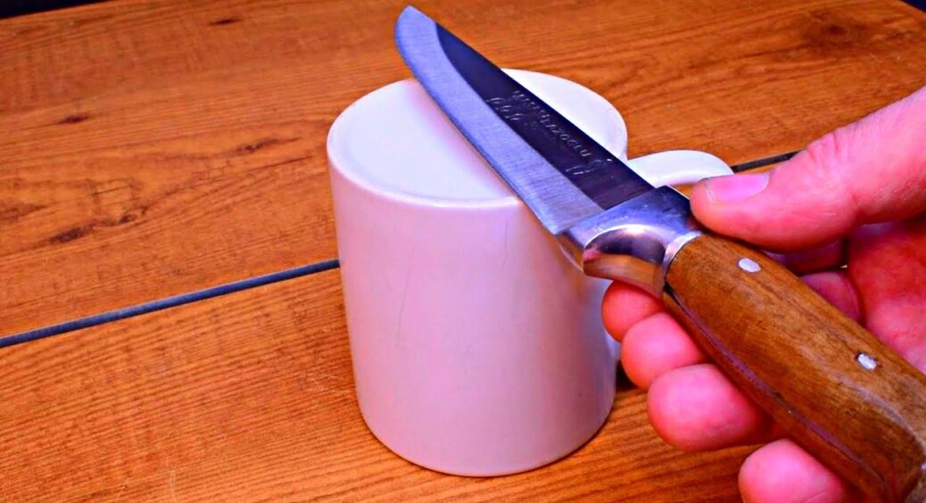Змащую чашку вершковим маслом – і забуваю про тупі ножиці й ножі: “дідівський” секрет ідеального заточування 