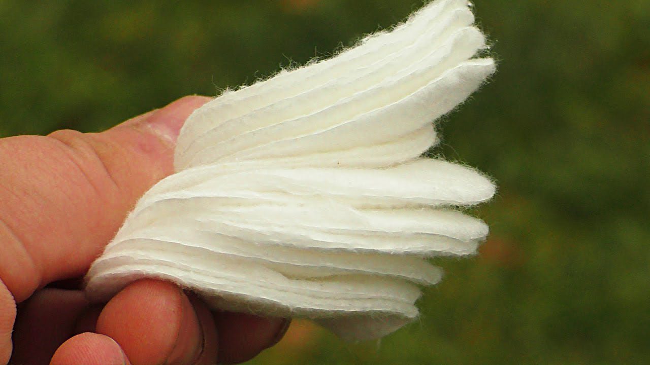 Господині розповіли, як із користю використовувати ватні диски в побуті