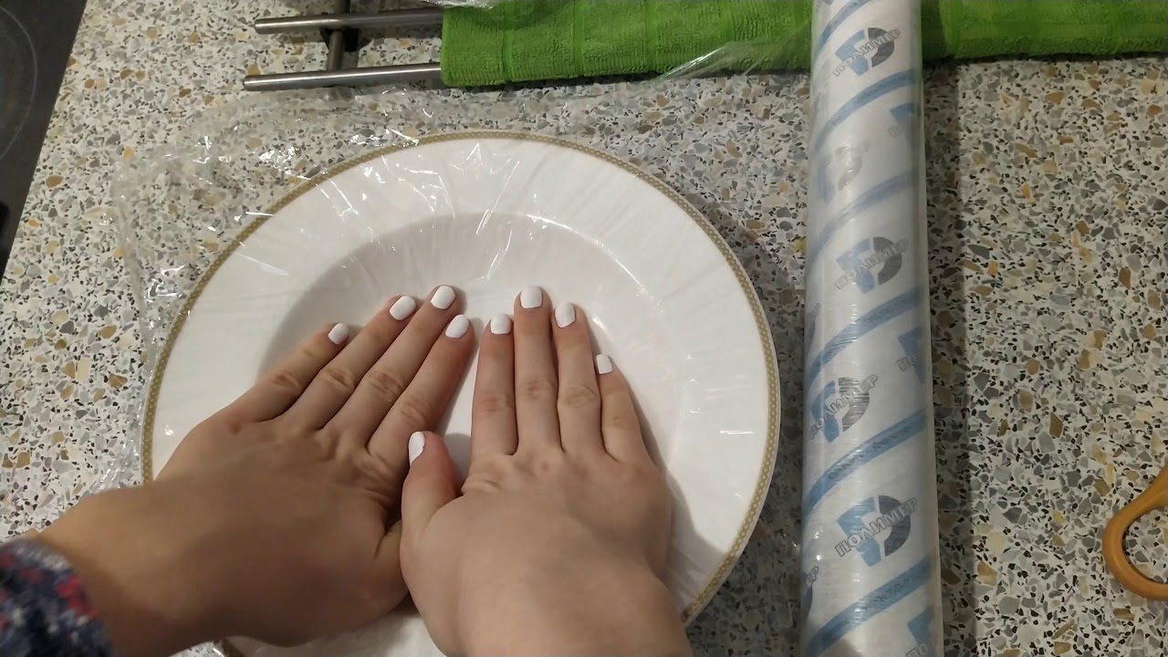 Господині розповіли, як покращити харчову плівку, щоб вона більше не рвалася