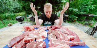 Кулінари назвали 2 головні причини, чому мити сире м'ясо дуже небезпечно