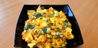 Кулінари поділилися рецептом дуже смачного салату із зеленим горошком. Фото: YouTube ВСЕ ПРОСТО