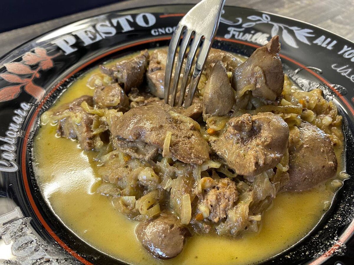 Експерти порадили, які продукти додати до свого раціону, які багаті на залізо та йод