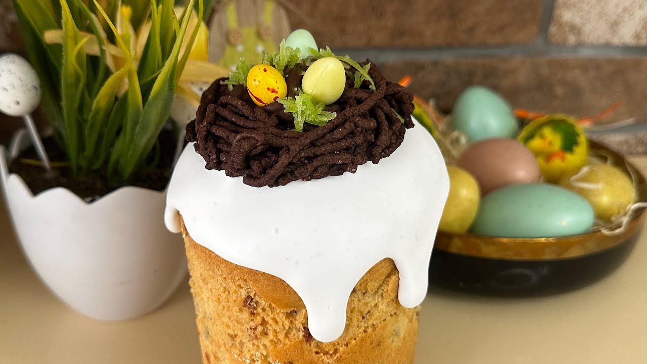 Кулінари порадили рецепт смачної глазурі для пасок не з яєчних білків, а з маршмелоу. Фото: YouTube Смачно та гарно вдома