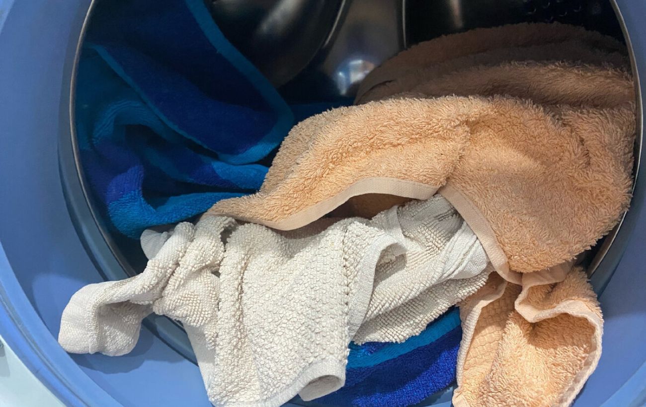 Як очистити рушники від застарілого бруду