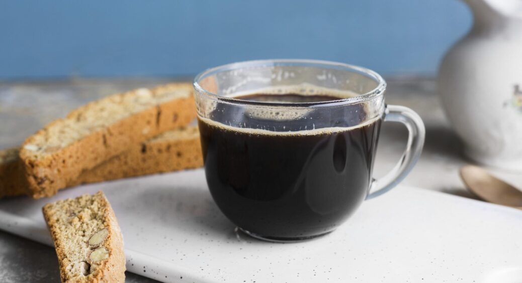 Замінила звичайну каву на 1 корисний напій з корицею: тиск у нормі, і бадьорість на весь робочий день 