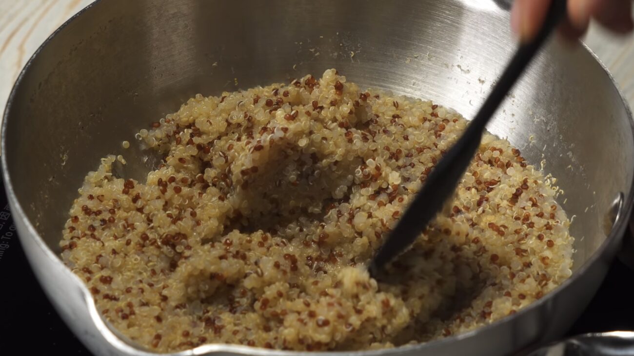 Господині розповіли, як приготувати смачний вітамінний салат на вечерю 