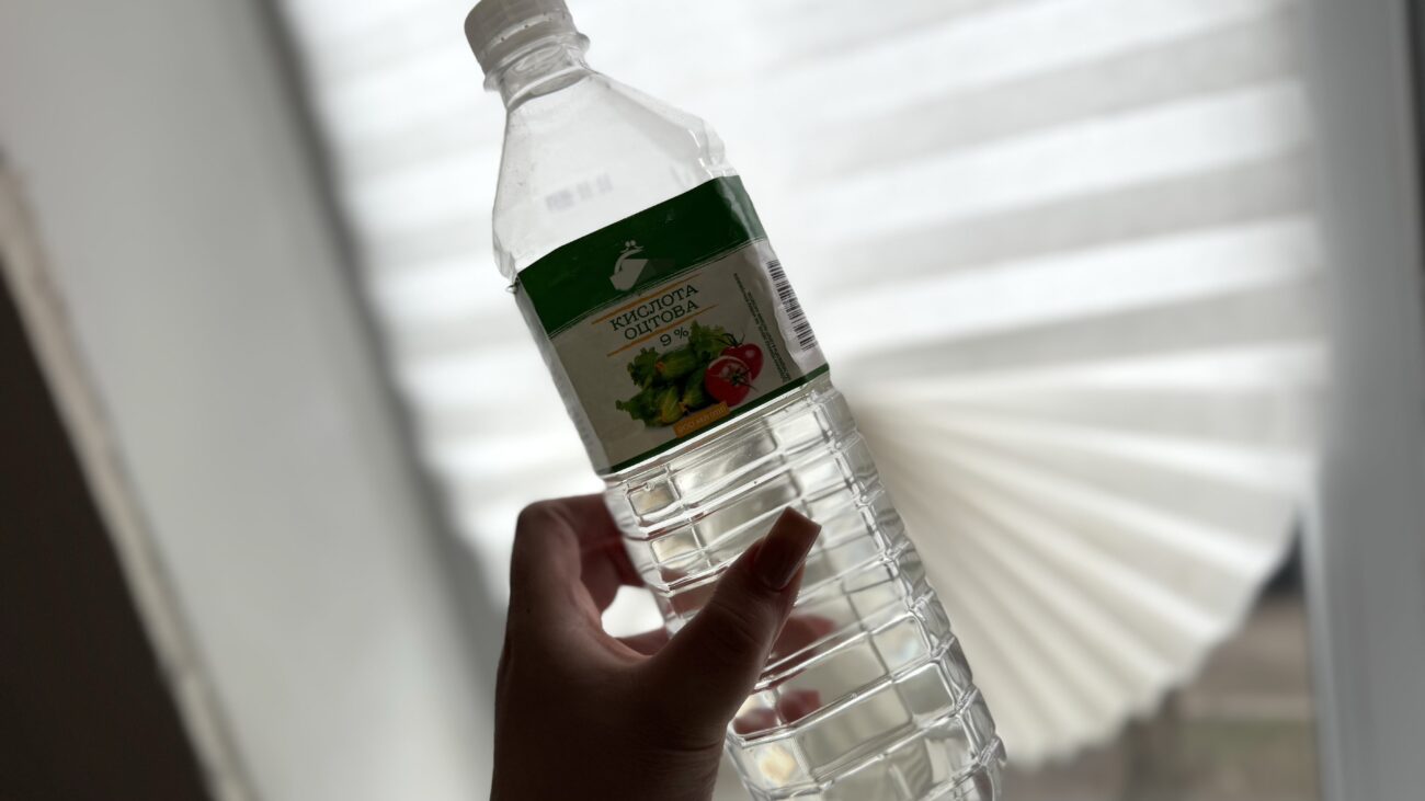 Господині розповіли, як застосовувати оцет у побуті. Фото: Добрі новини Господині розповіли, як застосовувати оцет у побуті. Фото: Добрі новини