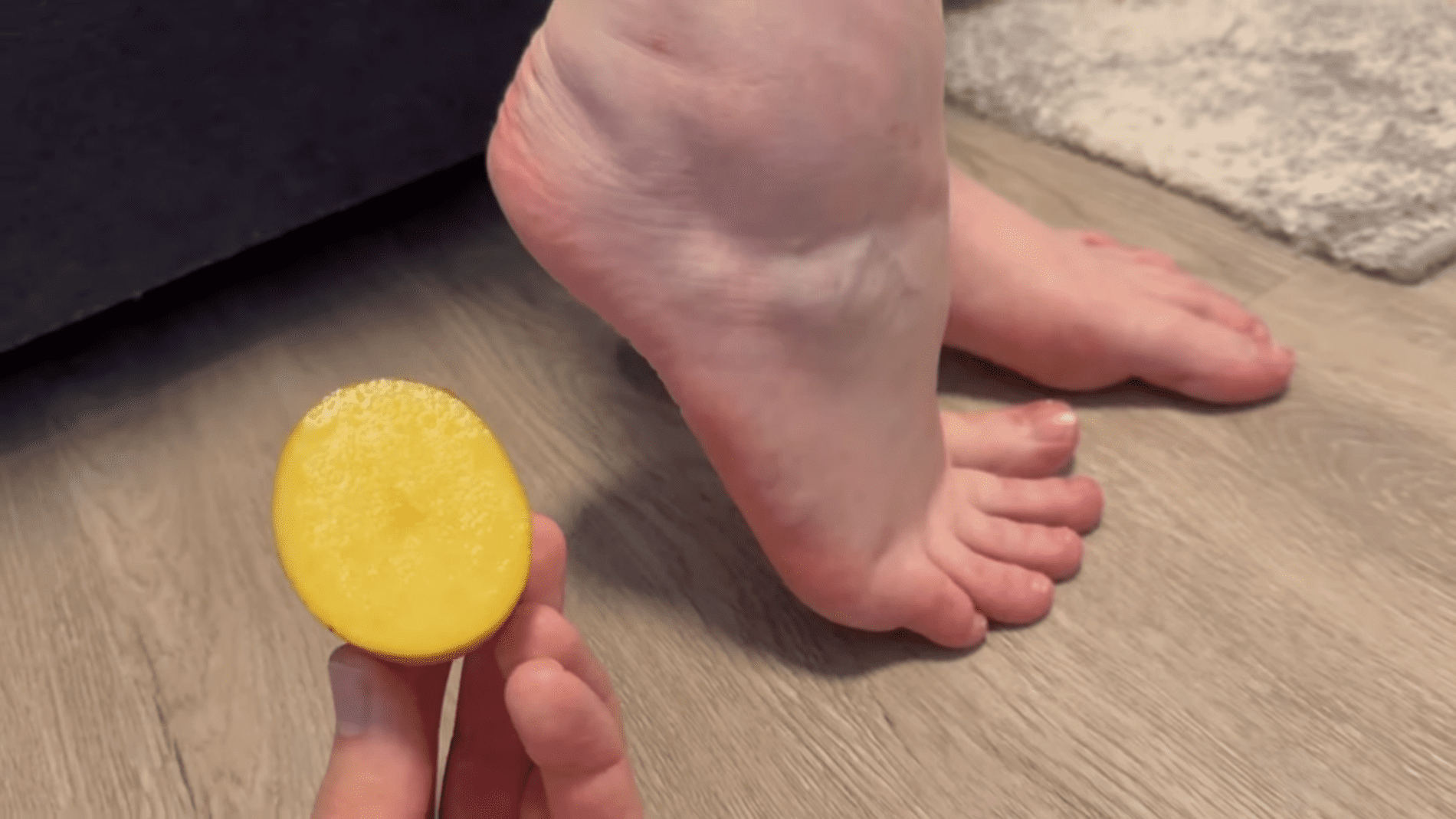 Експерти розповіли про натуральний домашній спосіб догляду за ногами