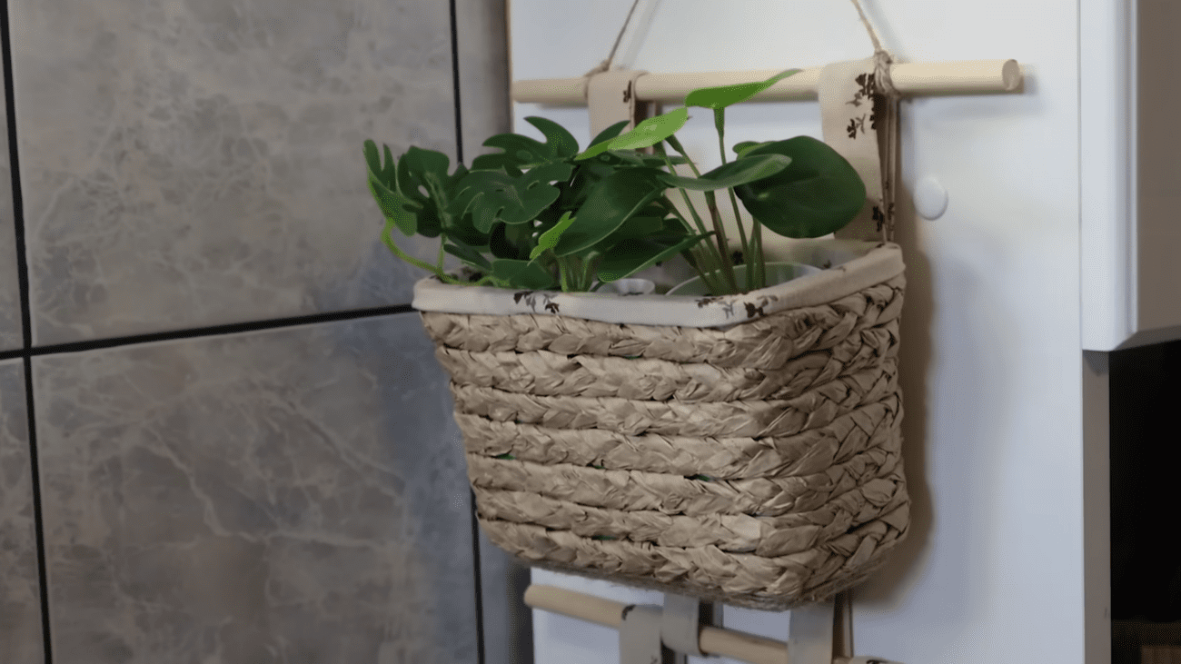 Експерти розповіли, як зробити з коробки від капсул для прання на органайзер . Фото: скріншот з YouTube