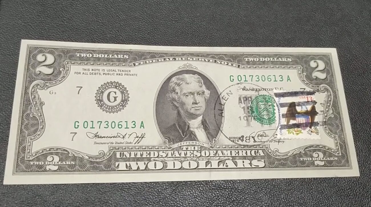 Господині розповіли, яку купюру варто тримати у гаманці