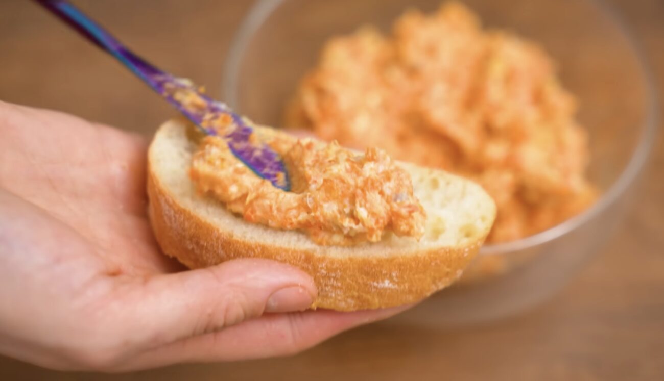 Господині поділилися рецептом фальшивої ікри з оселедця