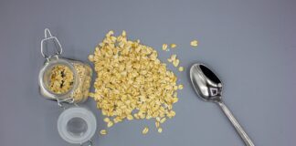 Городники порадили рецепт підгодівлі рослин вівсяними пластівцями. Фото: Pexels