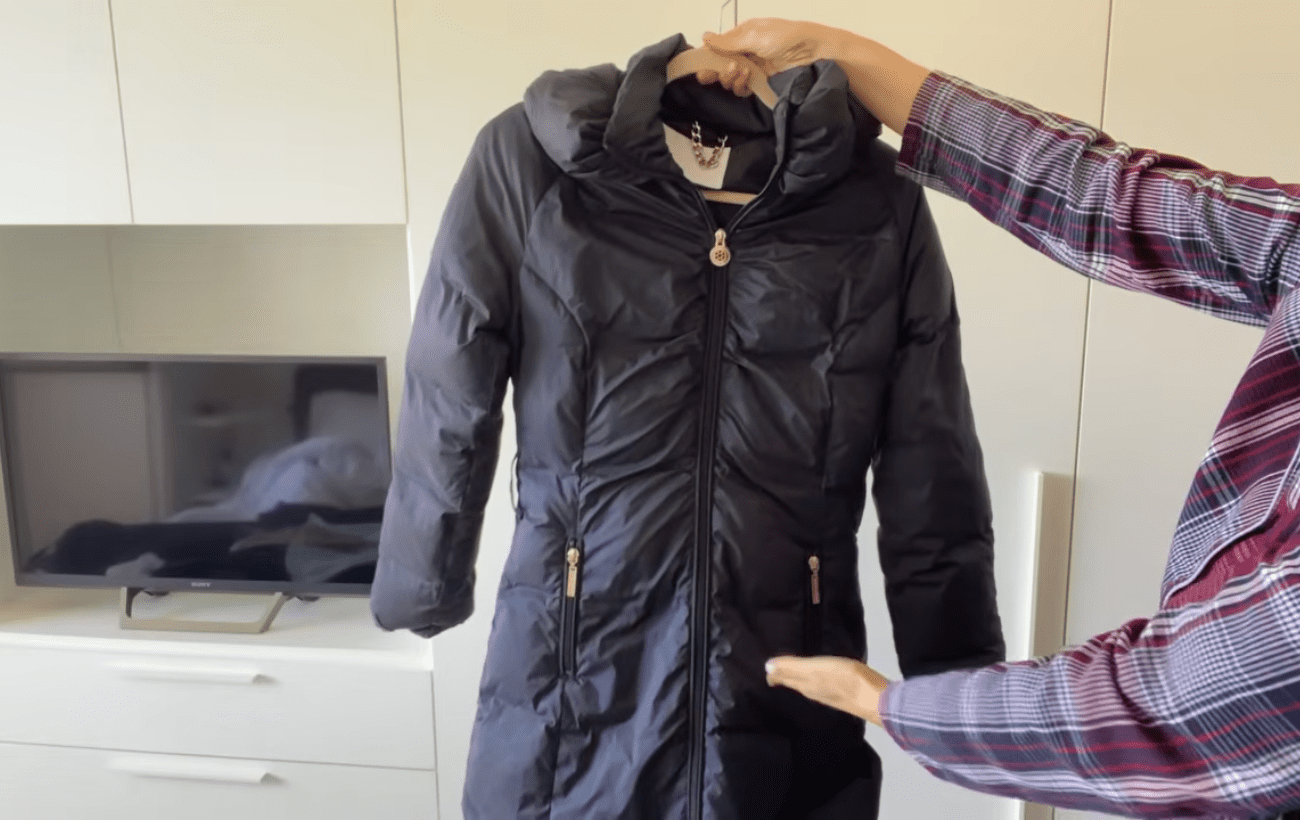 Господині розповіли, як правильно висушити пуховик після домашнього прання. Фото: YouTube Il Rifugio Perfetto