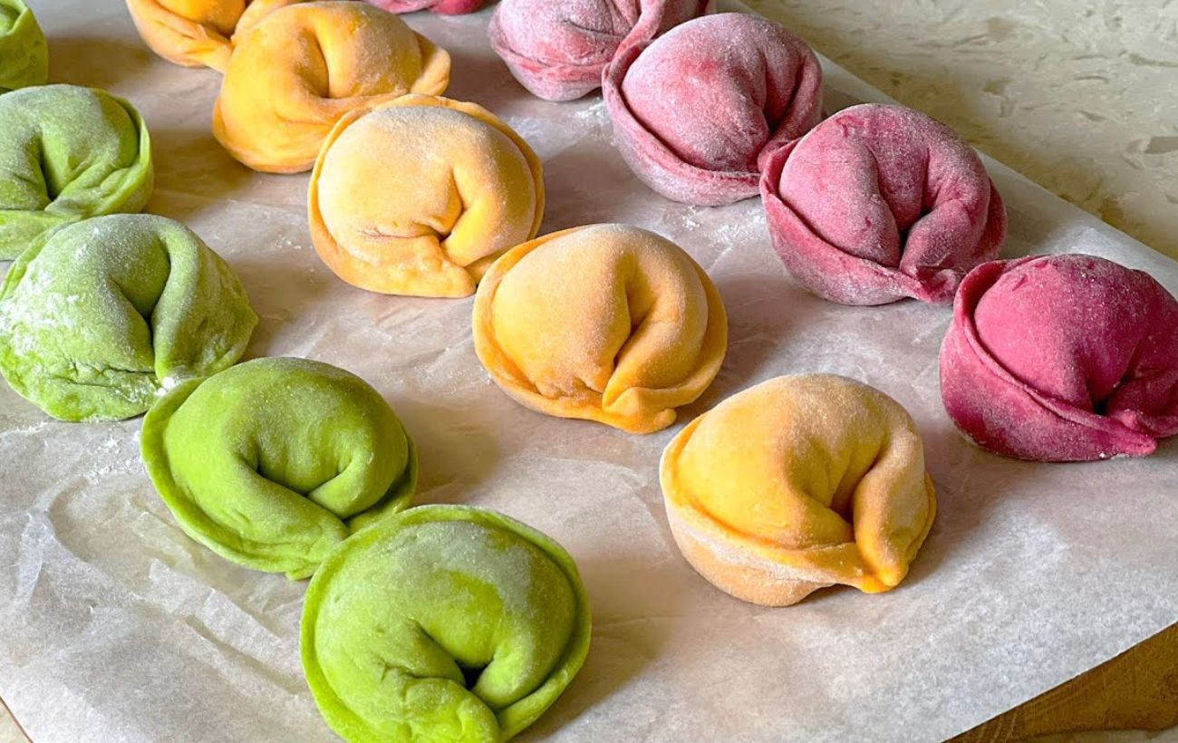 Як правильно варити пельмені. Фото: YouTube Оля Пінс - смачні і прості рецепти!