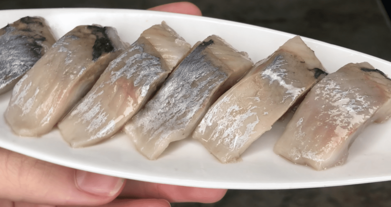 Кулінари порадили рецепт маринованого оселедця по-шведськи. Фото: YouTube Зефірка