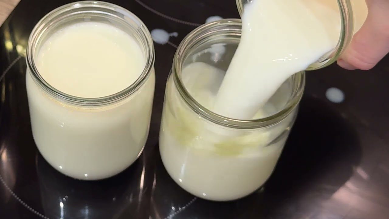 Кулінари розповіли, як приготувати смачний домашній йогурт в аерогрилі. Фото: YouTube Mama Chef