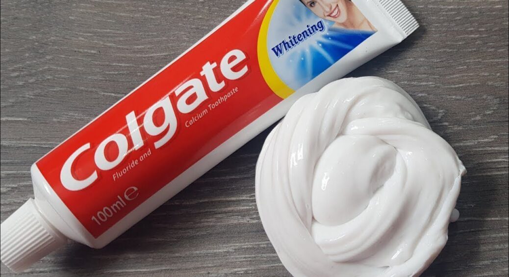 Зубну пасту скуповую пачками – використовую для різних задач у побуті: очищає предмети швидко, але делікатно 