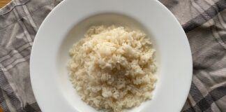 Шеф-кухарі розповіли, як правильно приготувати рис у домашніх умовах. Фото: YouTube Мій обід