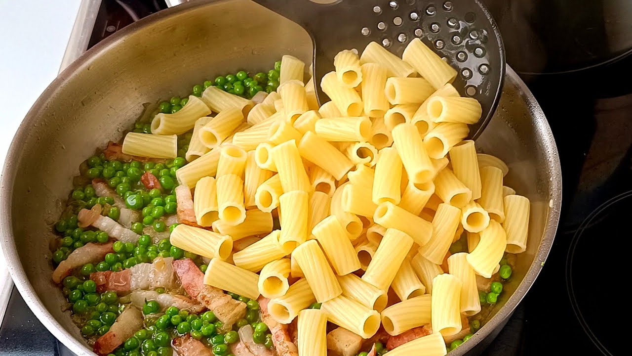 Шеф-кухарі розповіли, як правильно приготувати макарони, щоб вони були смачними. Фото: YouTube Kateryna Tarasenko