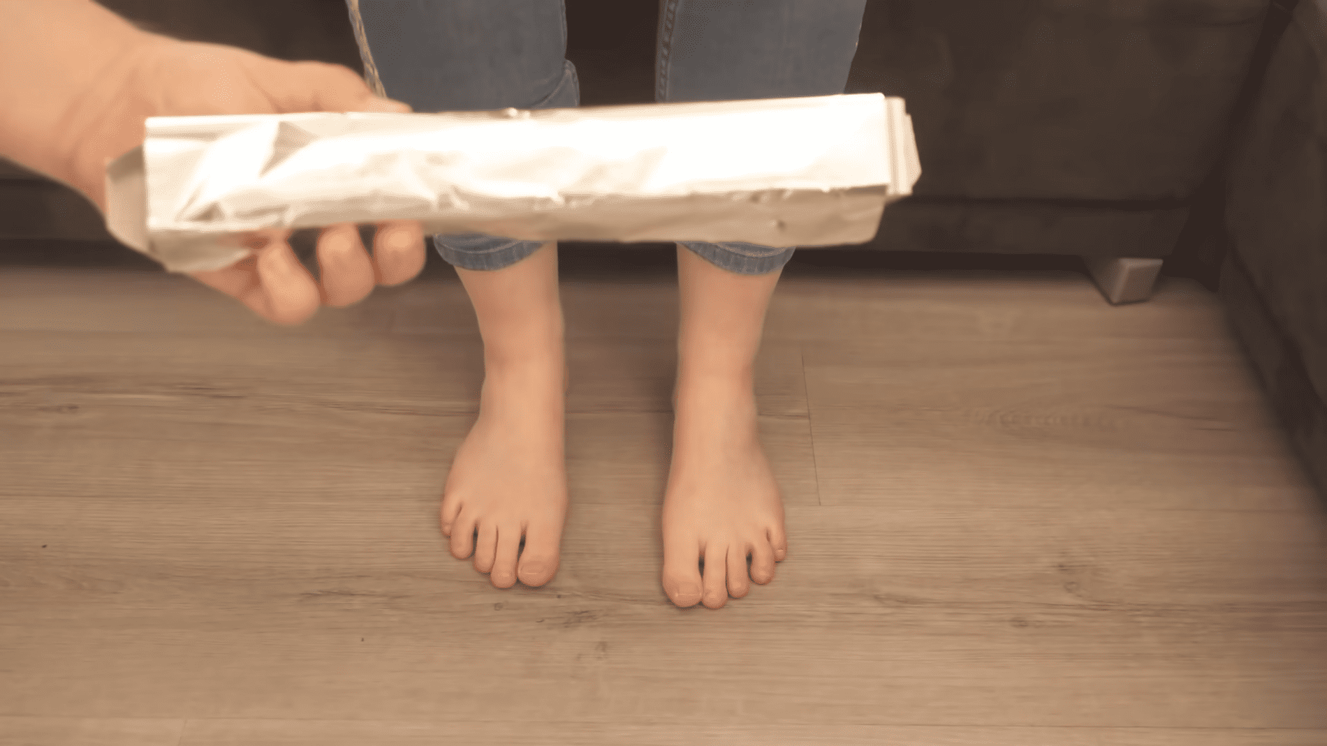 Експерти розповіли про незвичний лайфхак із алюмінієвою фольгою. Фото: YouTube/Smart Fox