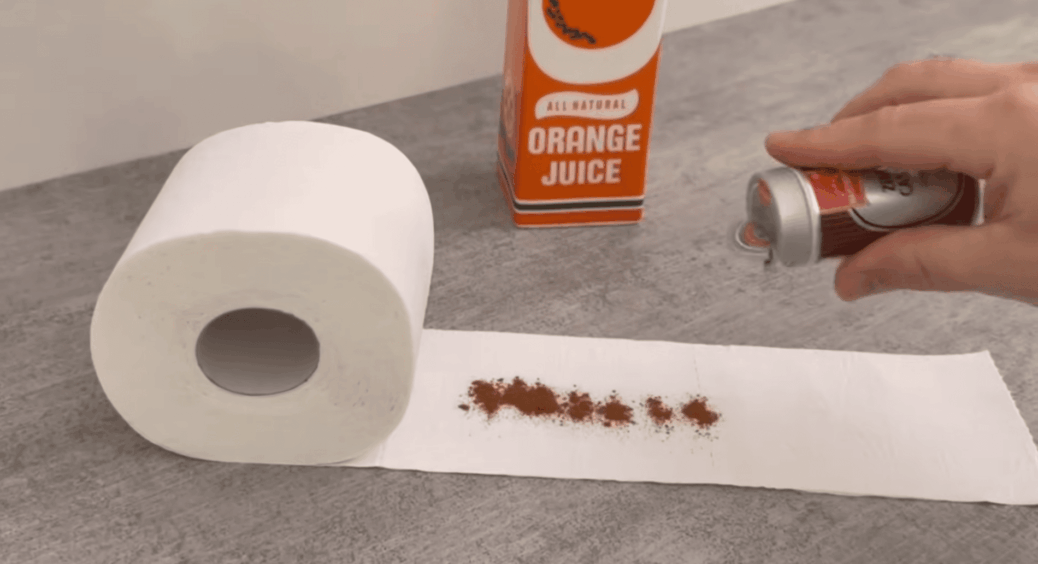 Скрутила туалетний папір, додала корицю та зубну пасту – і комарі облітають двір 10-ою дорогою все літо 