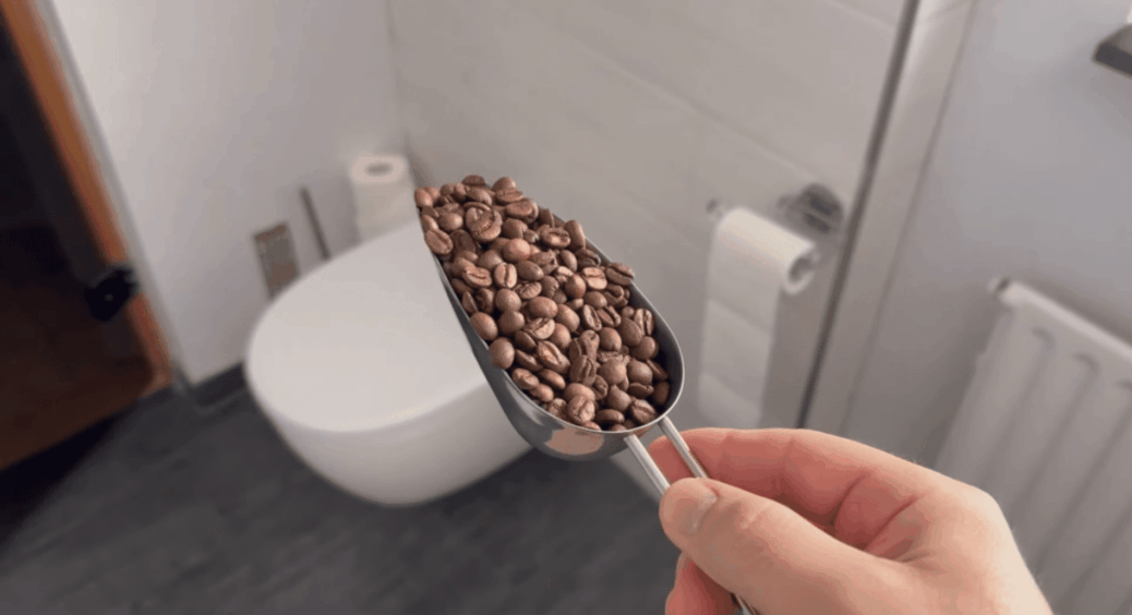 Несу каву у ванну кімнату: це не “єрунда з інтернету”, а перевірений лайфхак з 90-х 