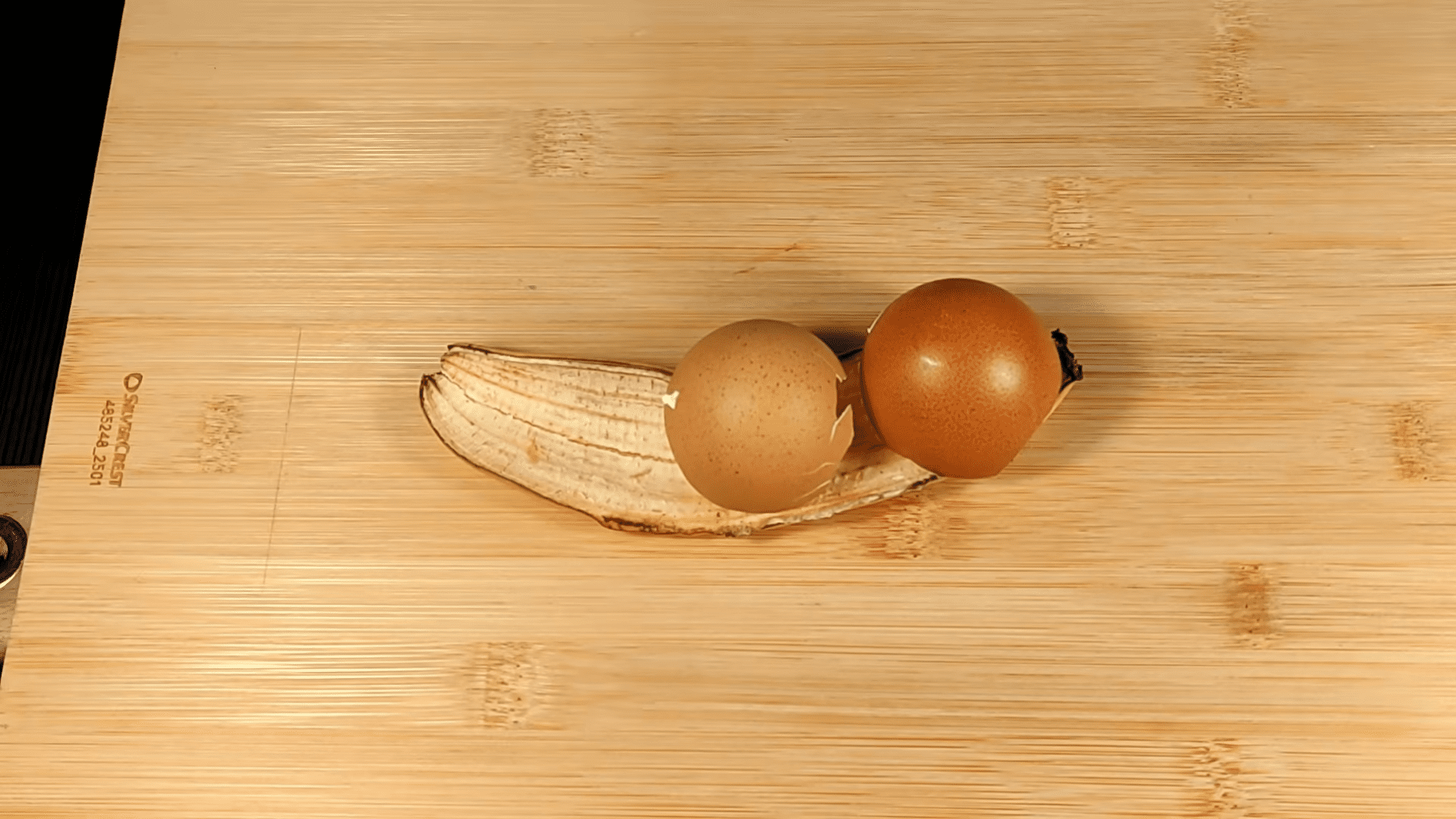 Городники розповіли, як приготувати самостійно добриво з відходів. Фото: YouTube/ПРИРОДНЕ ЗДОРОВ'Я