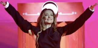 Наталія Могилевська показала, як у свої 50 років може зробити сальто. Фото: Instagram nataliya_mogilevskaya 